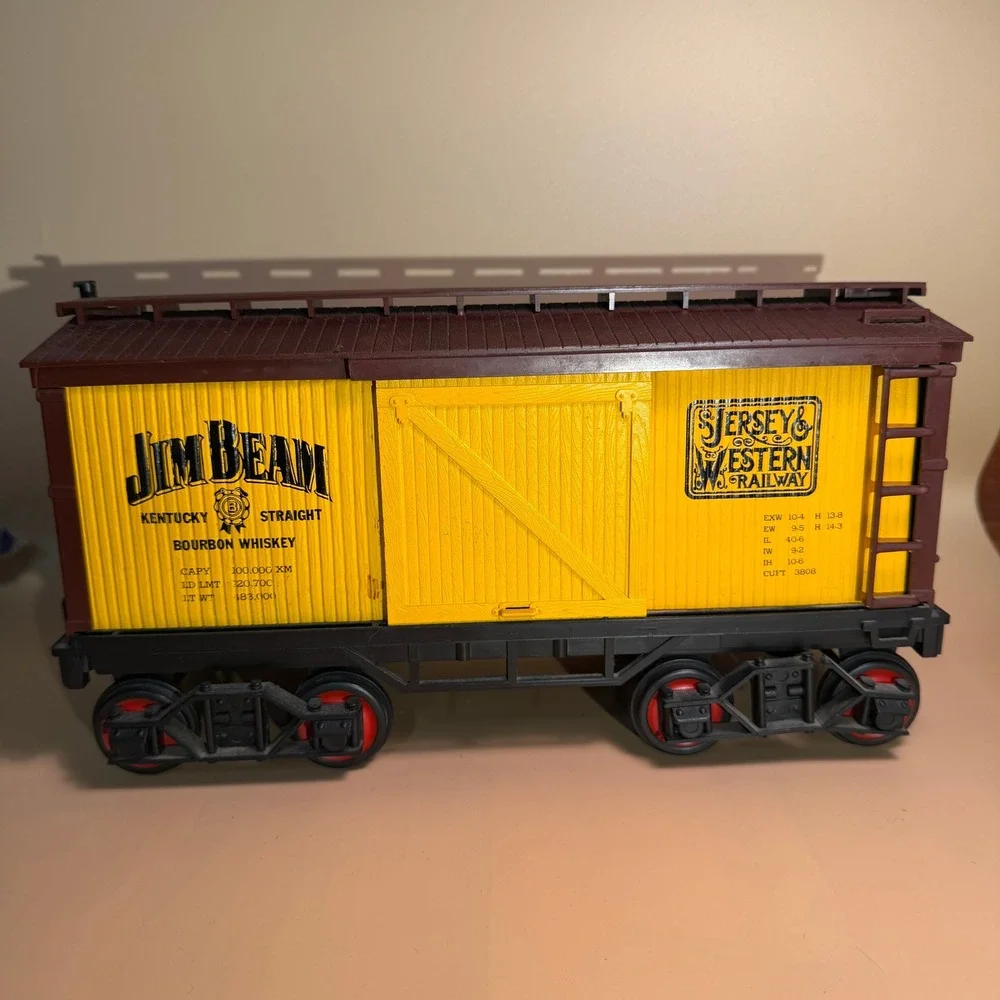 Jim Beam Jersey & Western Railway Yellow Boxcar Train Whiskey Decanter Vintage